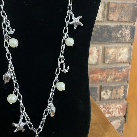 Seashore charm and pendant convertible necklace - Picture 6 of 6